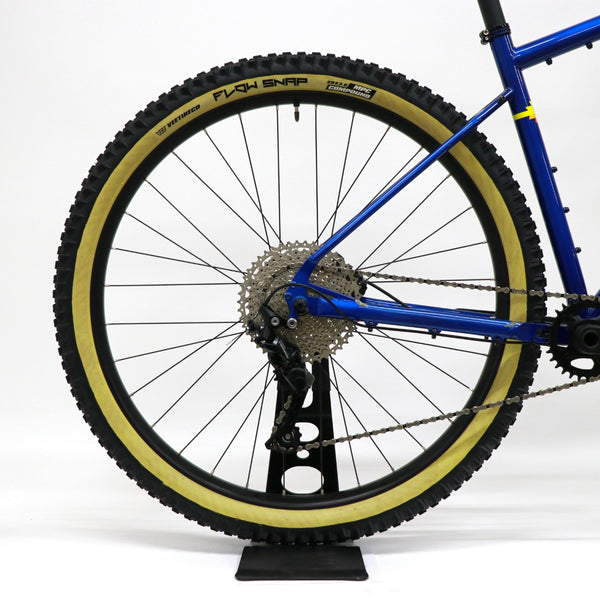 【中古】【2021年モデル】PINE MOUNTAIN 1