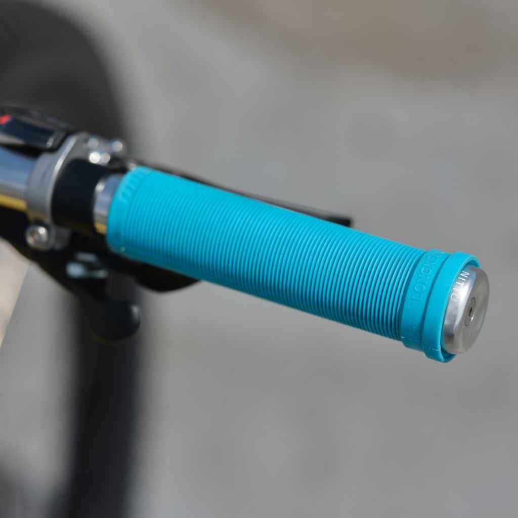 FW-25 large bar end