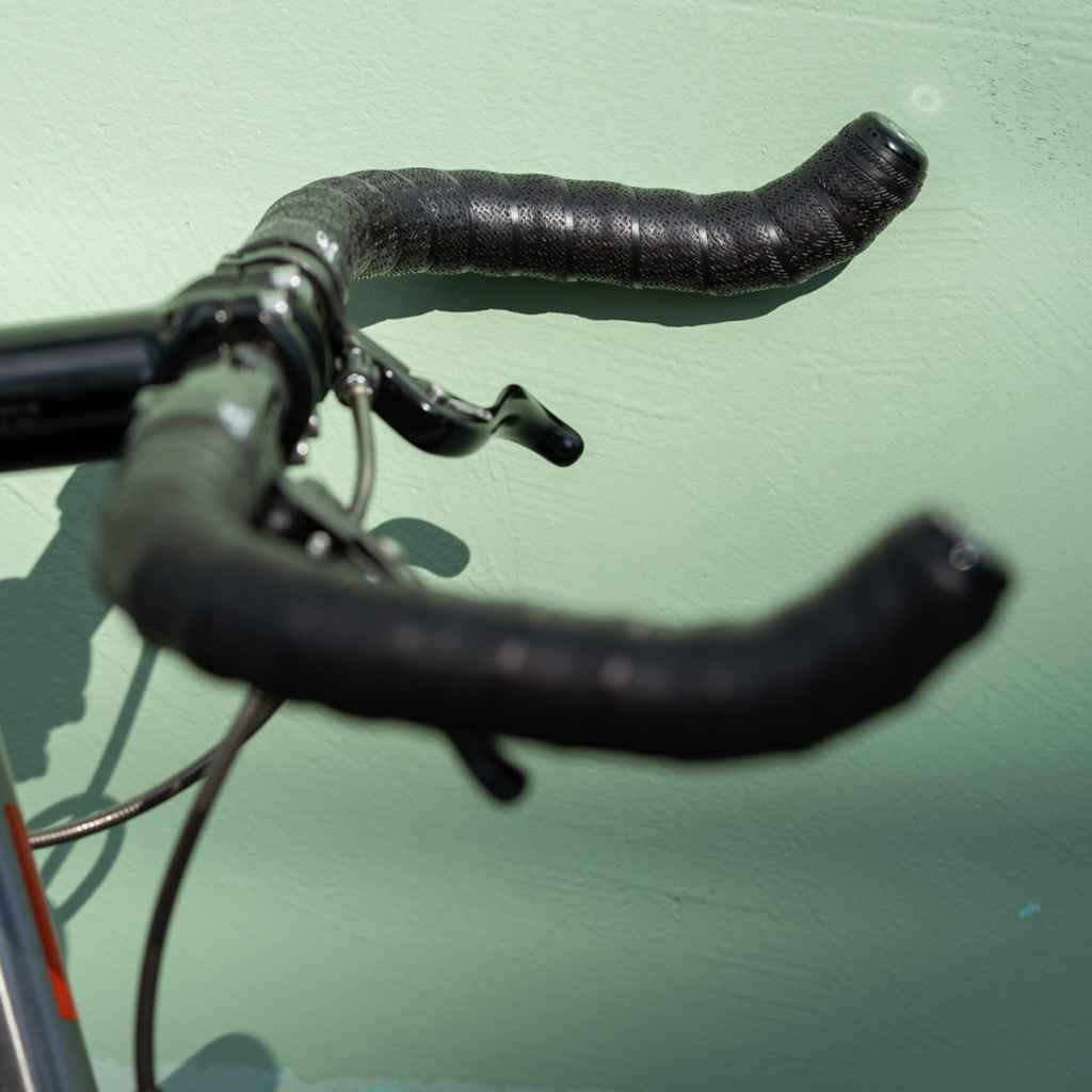 rush bar ニットー ハンドルバー bullhorn bar RB-018 トラックバイク パーツ シングルスピード カスタム ピストバイク ハンドル MADE IN JAPAN ハンドルバー