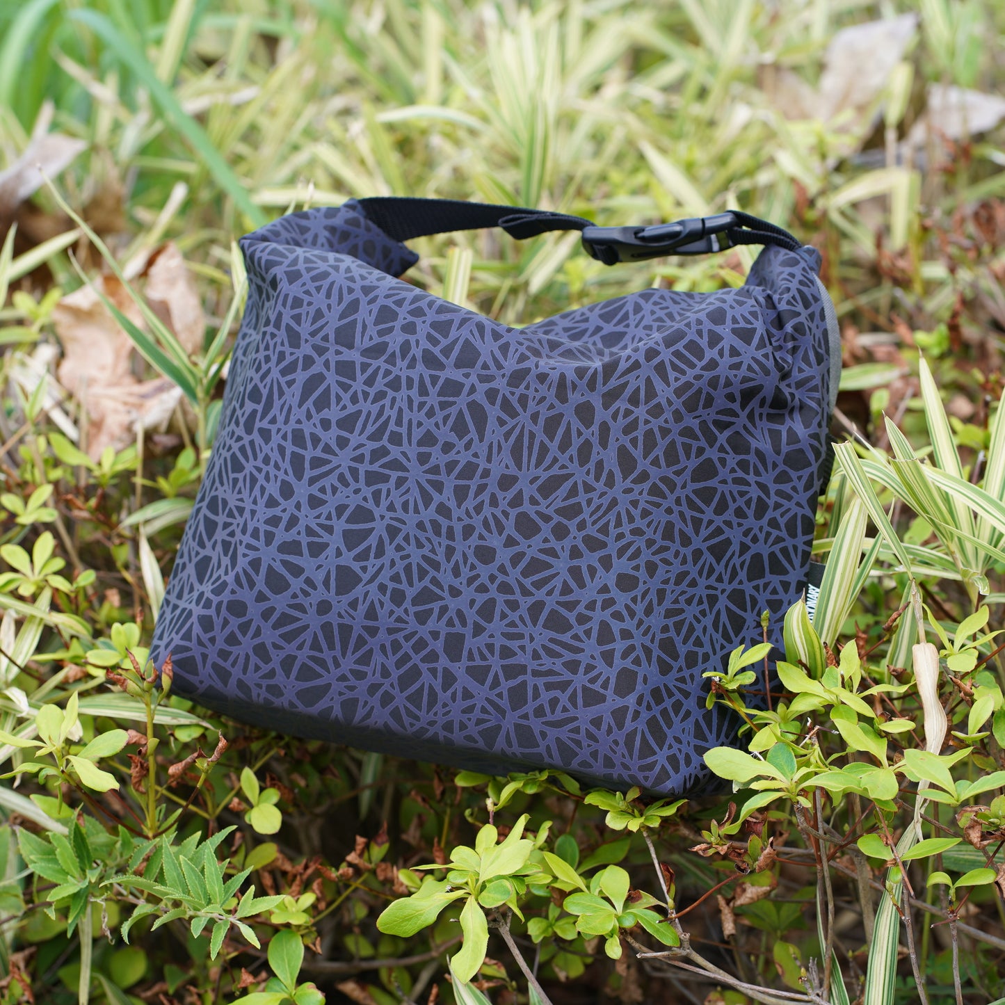 Nothing Bag VISONARY ビジョナリー Nothing Bag ナッシングバッグ フレームバッグ X-Pac ミニマルデザイン
