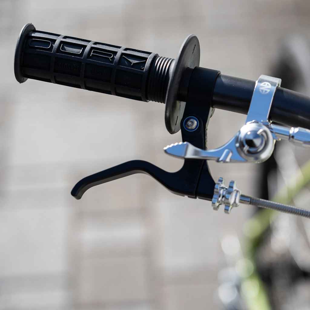 bmx grip BMXパーツ 自転車フランジグリップ バイクグリップ交換 クラシックBMXグリップ OURYグリップBMX ストリートバイクカスタム USA製自転車パーツ