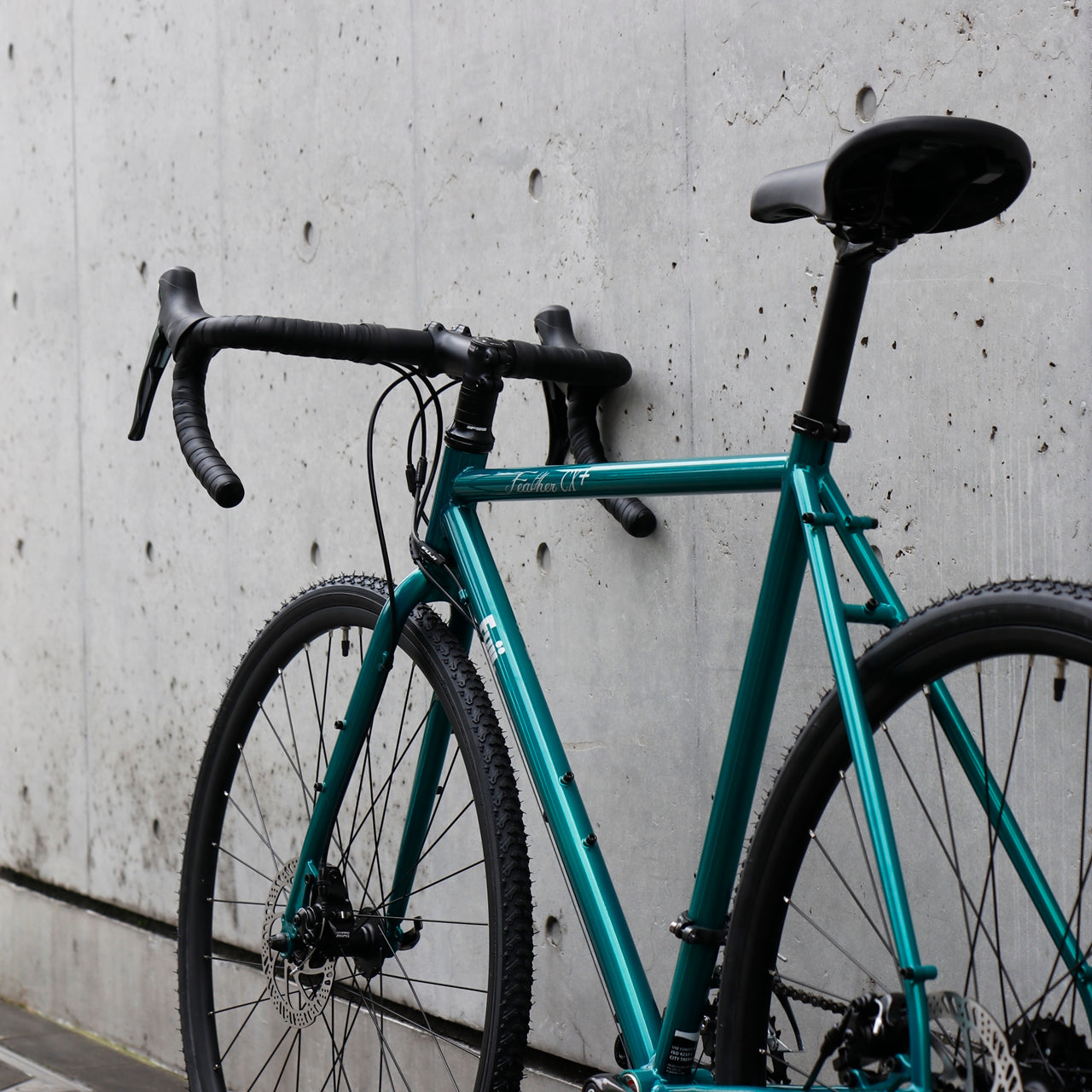 FUJI / 【アウトレット】【2024年モデル】 FEATHER CX+ （54 Teal）-フジ グラベルロード- – 京都の自転車屋 CYCLE  SHOP eirin ＆ サイクルハテナ