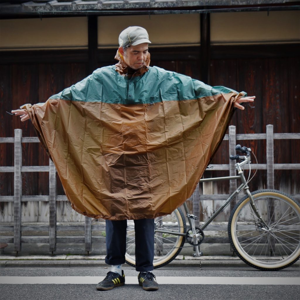 FAIRWEATHER_PACKABLE RAIN PONCHO