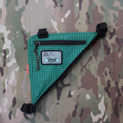 【KM4K x サイクルハテナ】PASS HUNTER BAG（VILLAGE GREEN SPECIAL Ver. ）