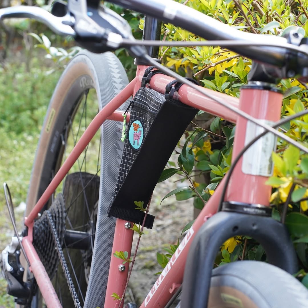 【KM4K x サイクルハテナ】PASS HUNTER BAG ver.5 PASSHUNTER BAG パスハンターバッグ フレームバッグ エイリン丸太町店 コーナーバッグ