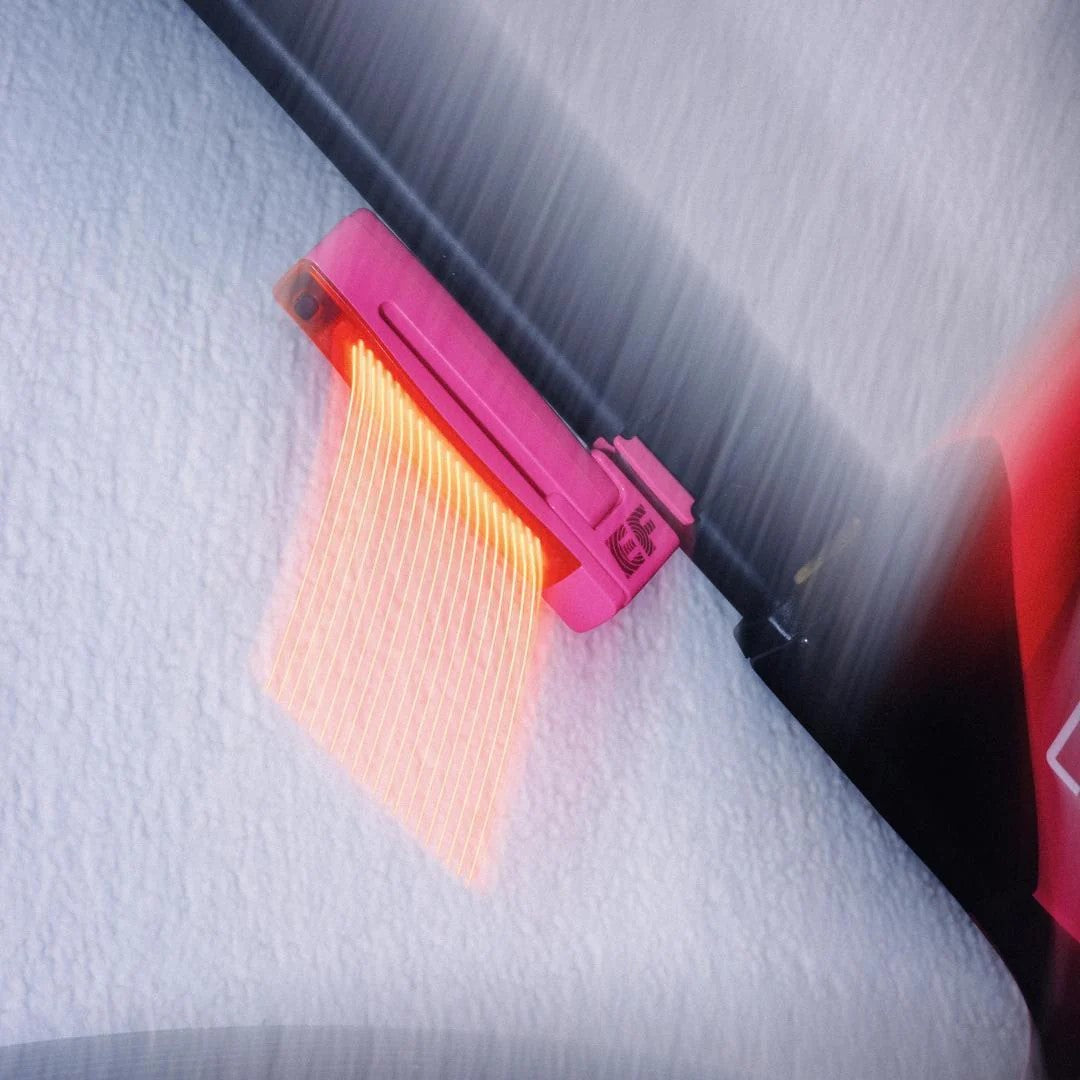 PLUS REAR KNOG x EF Knog PLUS REAR EF Education First ウェアラブルライト 自転車ライト LEDテールライト マグネットマウント