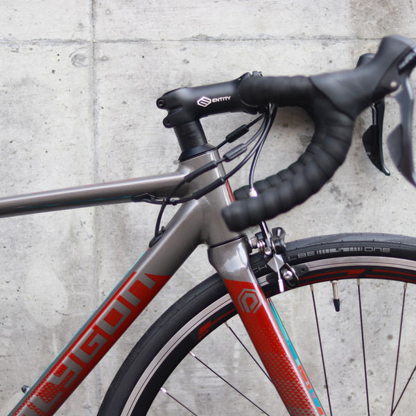 【在庫セール！】STRATTOS S3