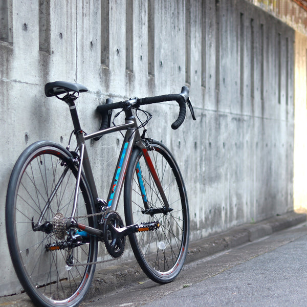 【在庫セール！】STRATTOS S3