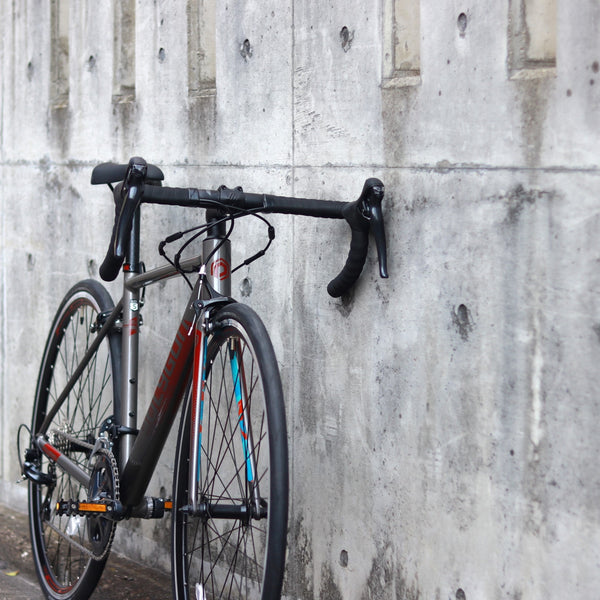 【在庫セール！】STRATTOS S3