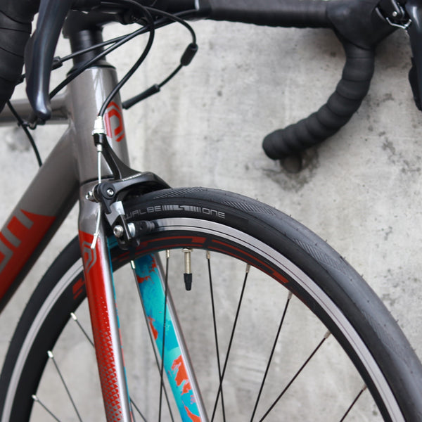 【在庫セール！】STRATTOS S3