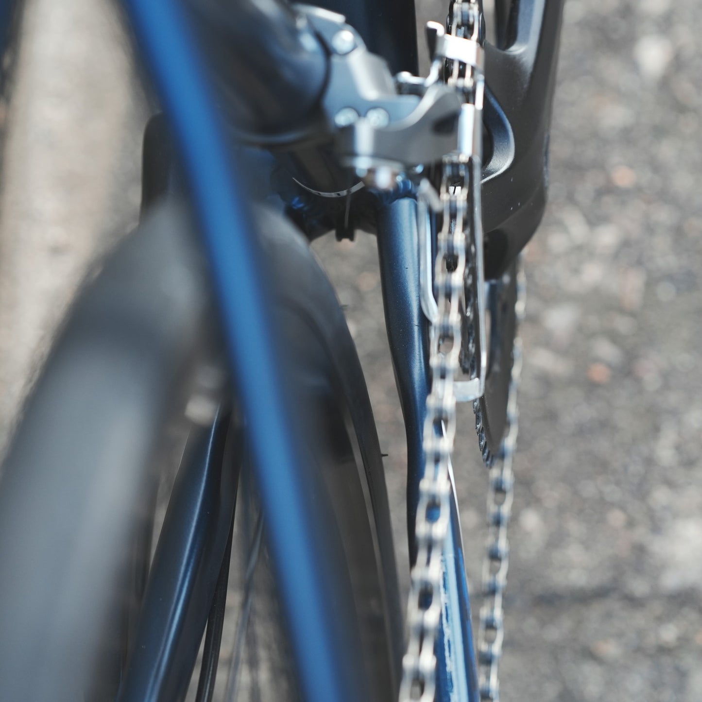 PRECISION R DISC エントリーロードバイク ディスクロード スルーアクスル SHIMANO CLARIS アルミロード 700×28C スポーツ自転車 初心者