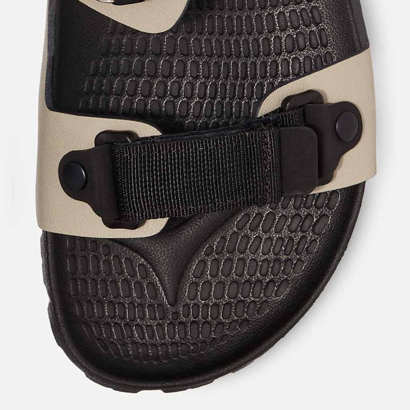 QUOC x Restrap Sandal クオック リストラップ サンダル