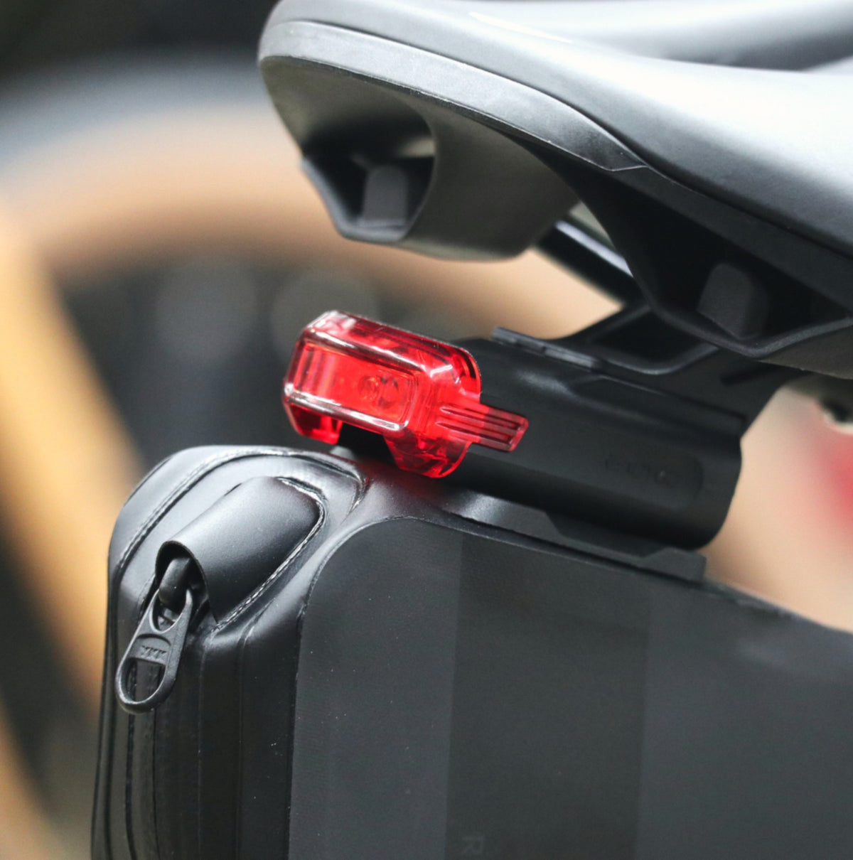 LUMIS Lite Saddle Bag