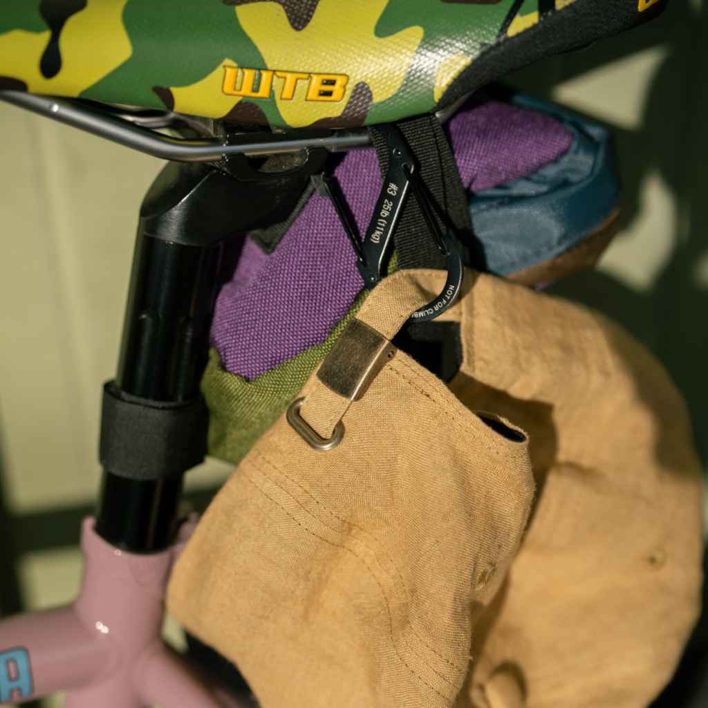 linen tulip cap ULTRAROMANCE コラボ BLUE LUG キャップ リネン サイクルキャップ 自転車 帽子 日本製 バイクパッキング ウェア ロードバイク キャップ 夏用 サイクルキャップ