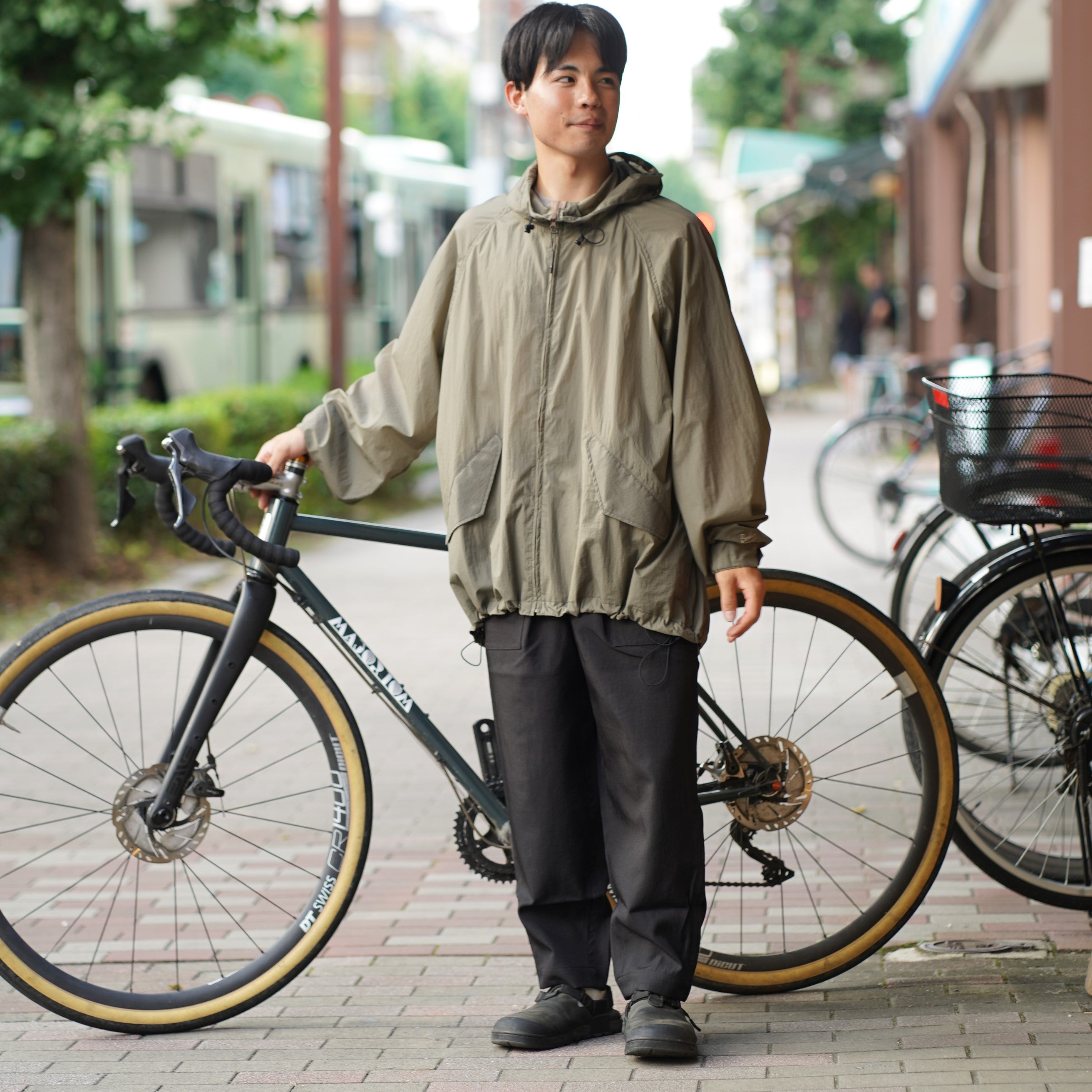 RawLow Mountain Works Hiker Baker Pants｜山の機能を街のシルエット