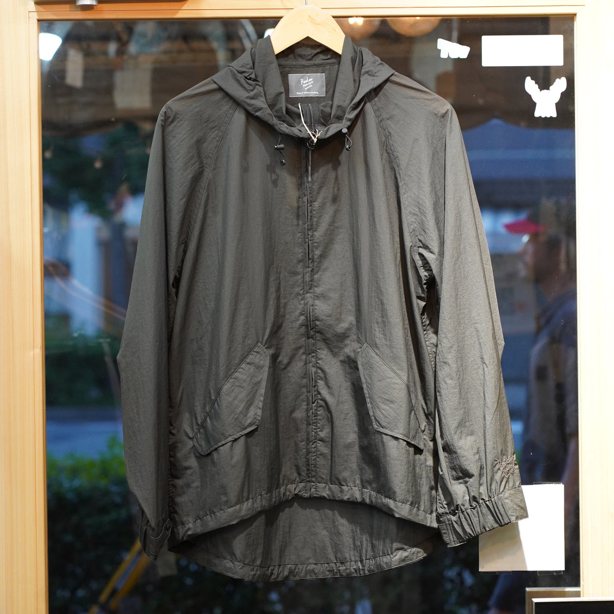 RawLow Mountain Works Airy Hoodie 軽量ウィンドシェル