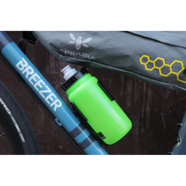 SIDE ENTRY WATER BOTTLE CAGE