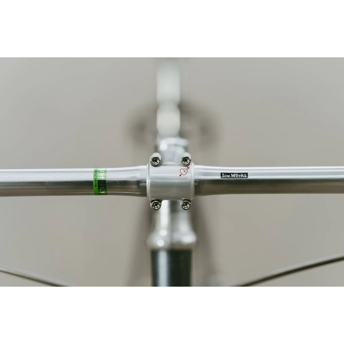 Big Little Nick CrMo Bar SimWorks ハンドルバー クロモリ フラットバー バックスイープバー クルーザーハンドル アドベンチャーバイク ハンドル NITTO ハンドル カスタムハンドルバー