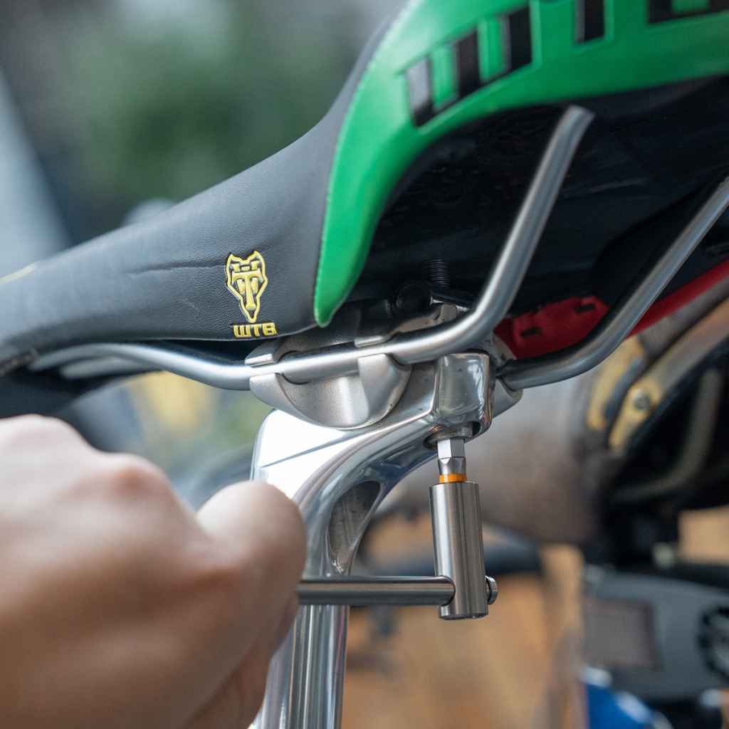 tool SPURCYCLE スパーサイクル 携帯工具 チタン マルチツール 自転車 高級ツール サイクル コンパクトツール キット ハイパロンケース 付属 Hex & Torx ビットセット