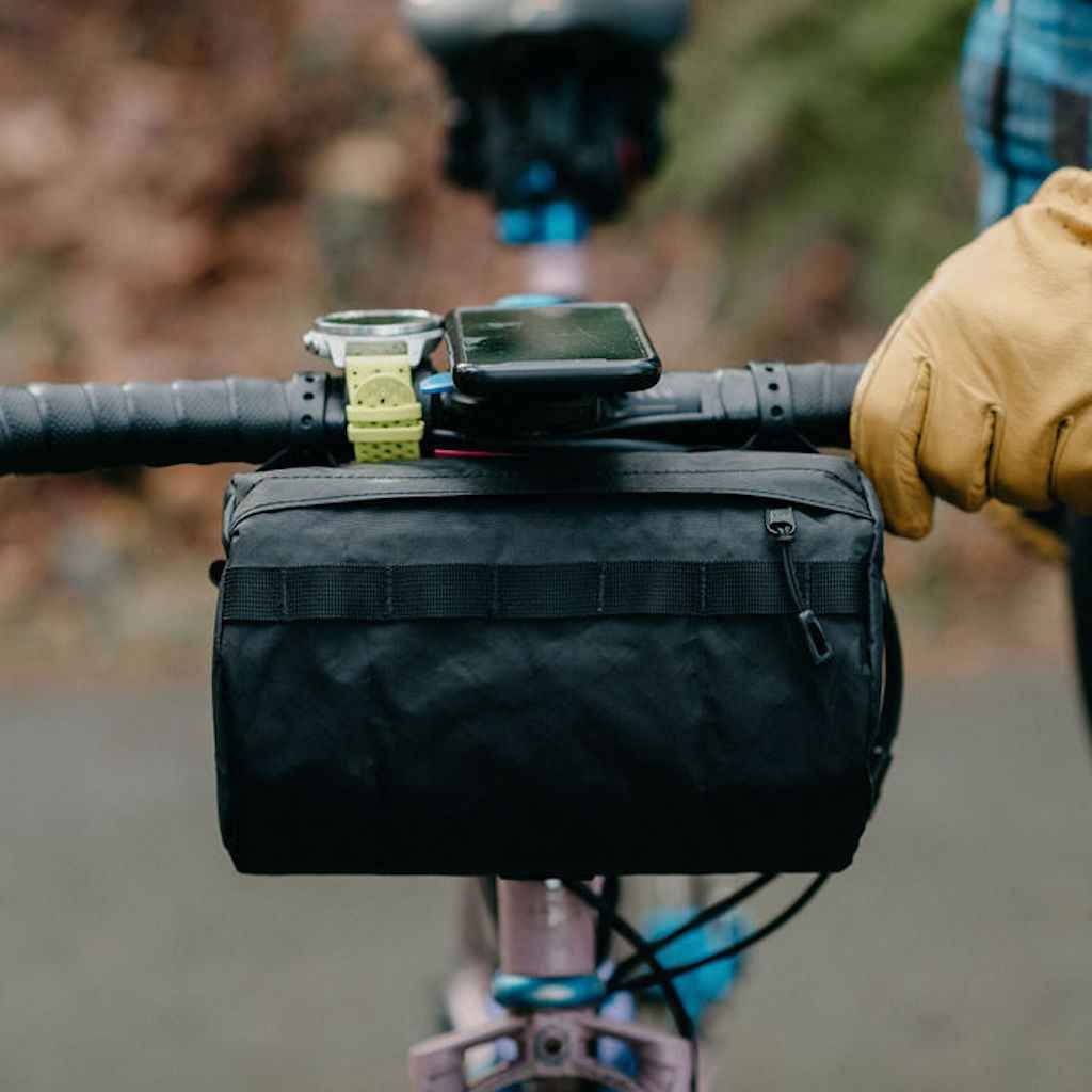 SWIFT INDUSTRIES BANDITO|街と旅を軽やかにつなぐ3.2Lバッグ – 京都 SWIFT INDUSTRIES BANDITO|街と旅を軽やかにつなぐ3.2Lバッグ – 京都
