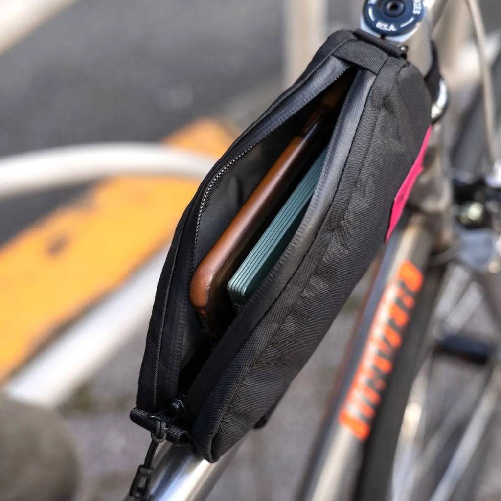moxie top tube bag（ecopak） SWIFT INDUSTRIES スウィフトインダストリーズ MOXIE TOP TUBE BAG トップチューブバッグ 自転車アクセサリーポーチ ECOPAK バッグ バイクパッキングバッグ コンパクト自転車バッグ