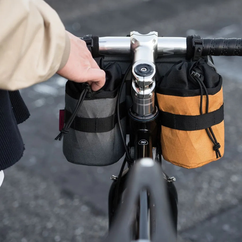 sidekick stem pouch（ecopak） SWIFT INDUSTRIES スウィフトインダストリーズ SIDE KICK POUCH ステムポーチ 自転車ドリンクホルダー ECOPAK バッグ バイクパッキングアクセサリー グラベルライドバッグ