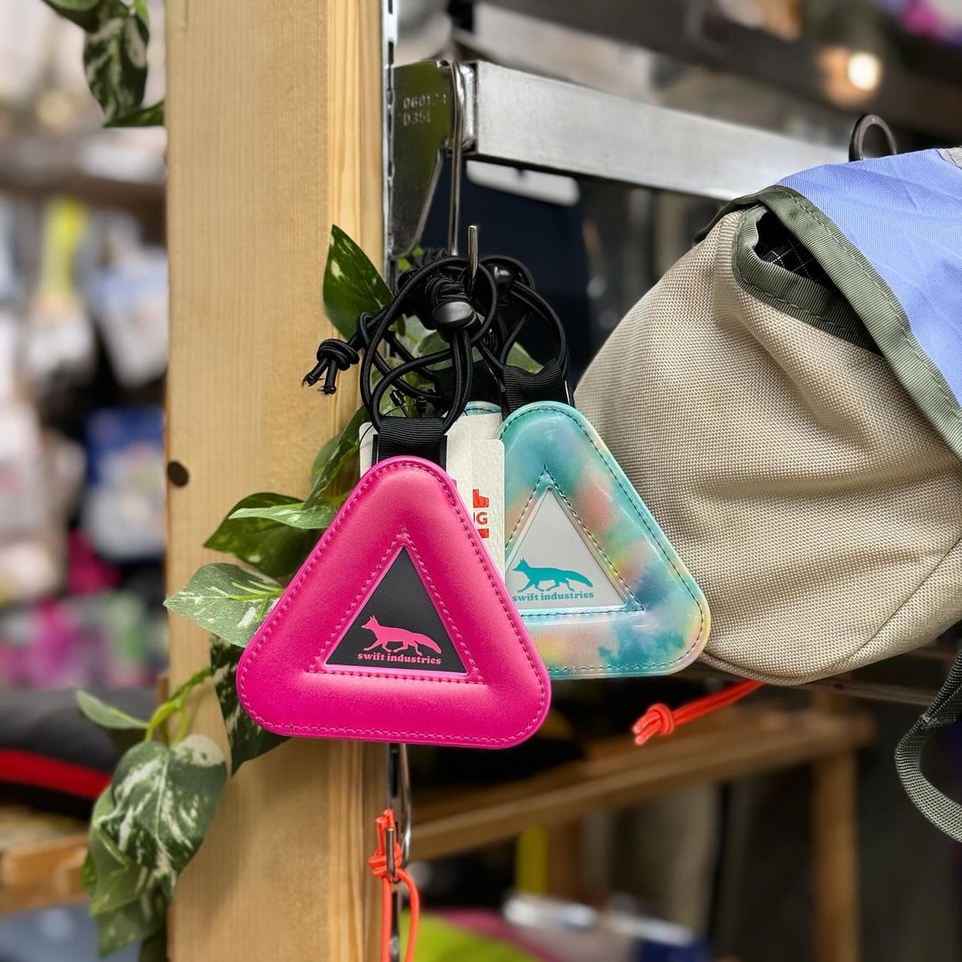 SWIFT INDUSTRIES / 【Swift Campout 2024】 Triangle Reflector