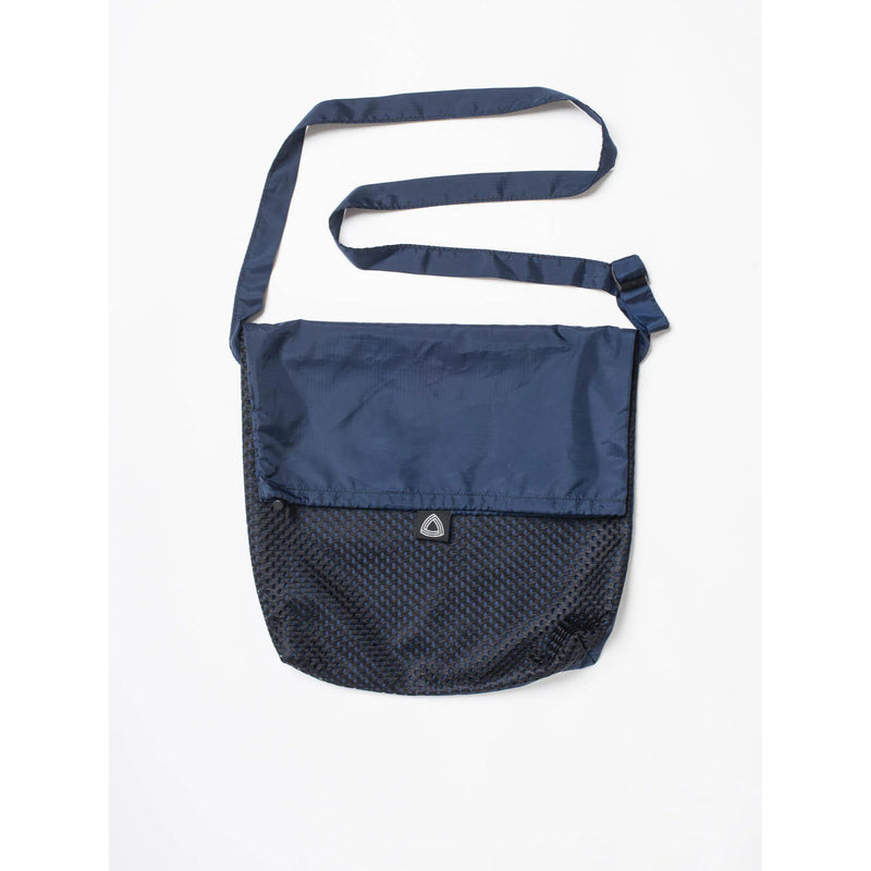Trail Bum TURTLE 超軽量7Lハイキングサコッシュ
