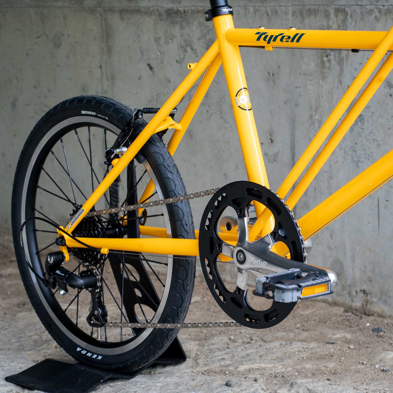 LooX Tyrell ミニベロ ミニベロ カスタム ミニベロ キャリア対応 ミニベロ フェンダー対応 街乗り ミニベロ アウトドア ミニベロ 軽量 ミニベロ