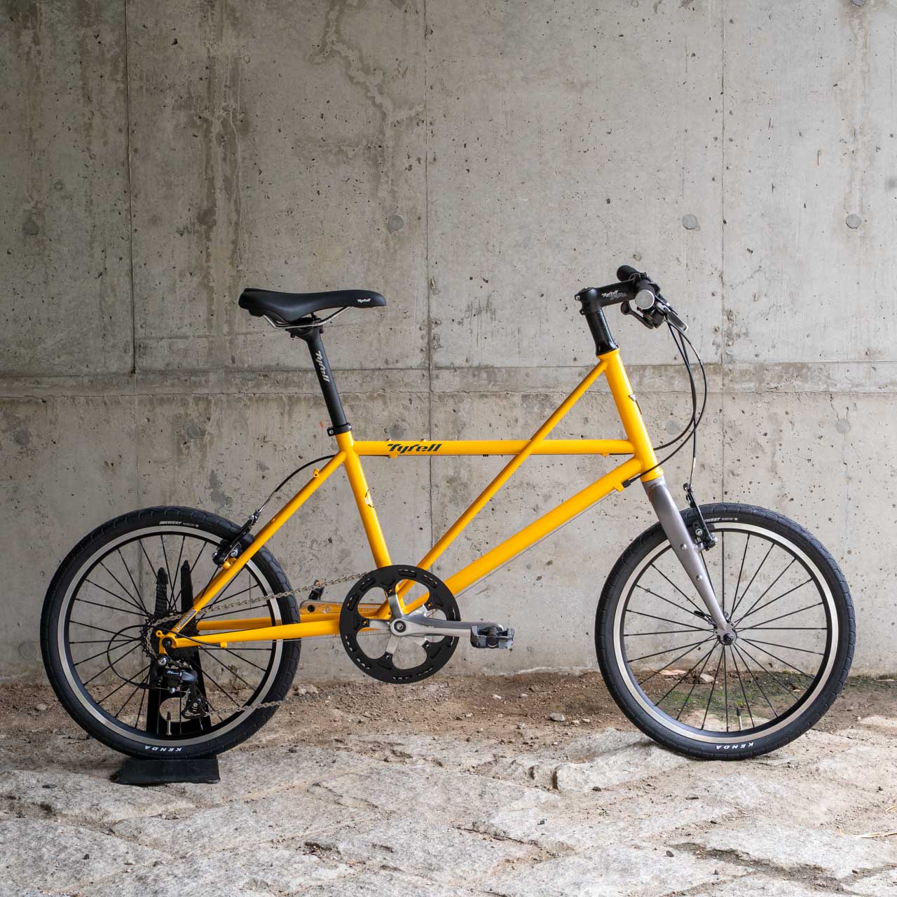 LooX Tyrell ミニベロ ミニベロ カスタム ミニベロ キャリア対応 ミニベロ フェンダー対応 街乗り ミニベロ アウトドア ミニベロ 軽量 ミニベロ