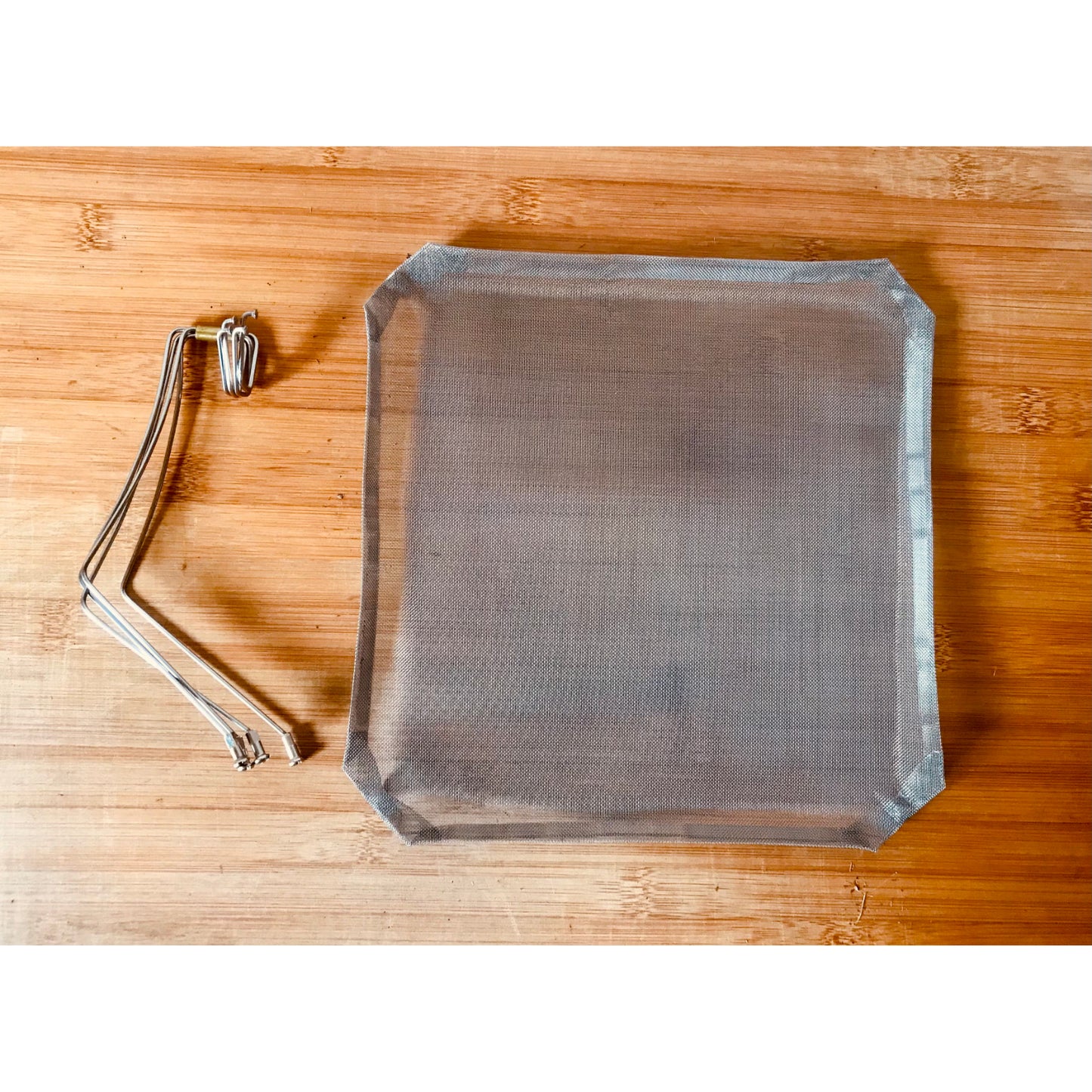 焚き火台UKIBI（浮火） ULキャンプ アップサイクル焚き火台 焚き火ギア軽量 ソロキャンプ装備 コンパクトストーブ ブッシュクラフト道具 ミニマルキャンプギア