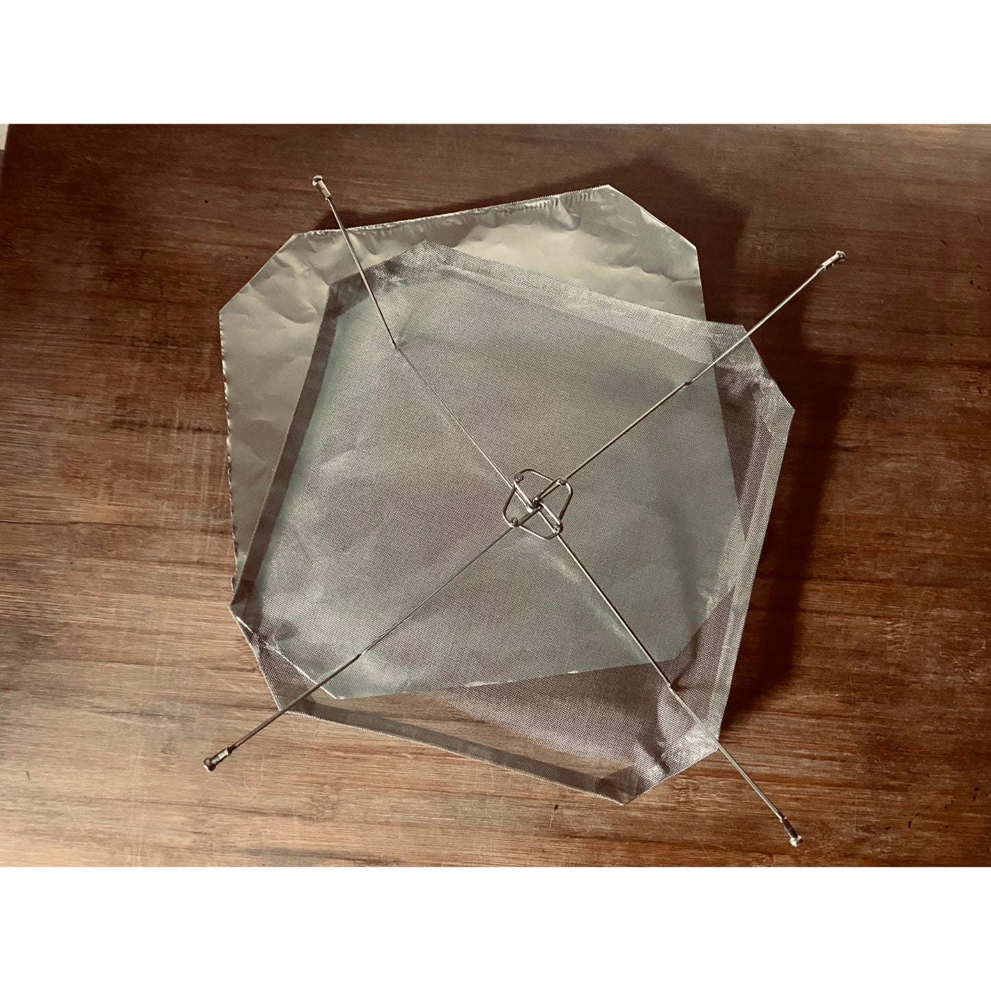 焚き火台UKIBI（浮火） ULキャンプ アップサイクル焚き火台 焚き火ギア軽量 ソロキャンプ装備 コンパクトストーブ ブッシュクラフト道具 ミニマルキャンプギア