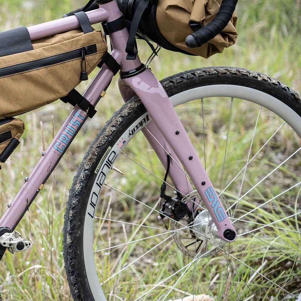 ULTRADYNAMICO ROSE JFF tire｜オンもオフも軽やかに走る万能グラベル