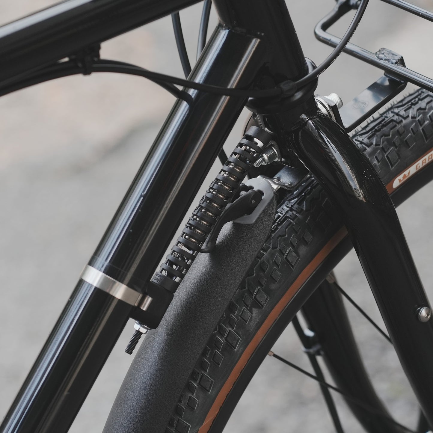 ステアリングダンパー UNI hebie ステアリングダンパー 自転車 ホイールスタビライザー フロントラック ハンドル安定 自転車 ハンドル暴れ防止