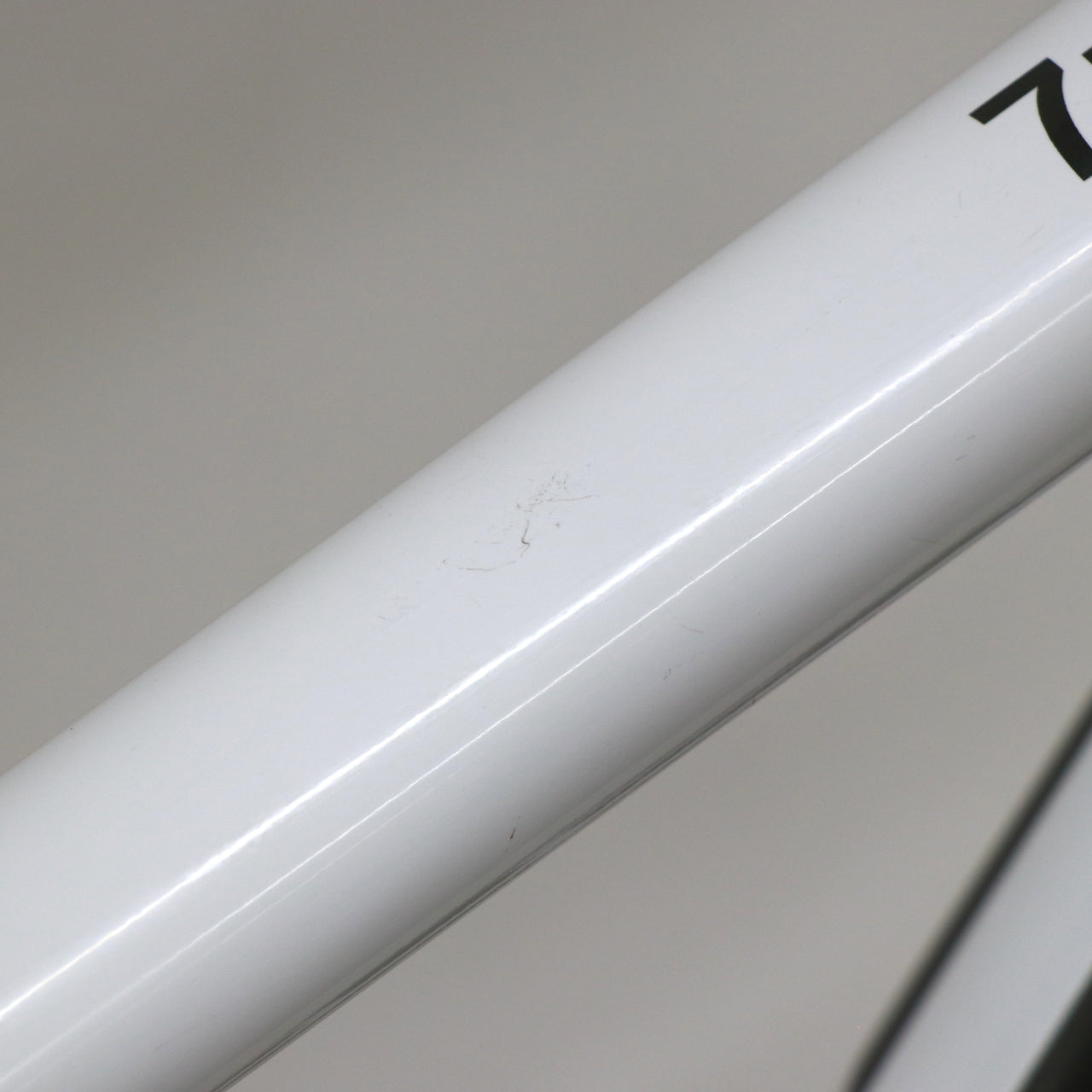 【中古】【2018年モデル】F75