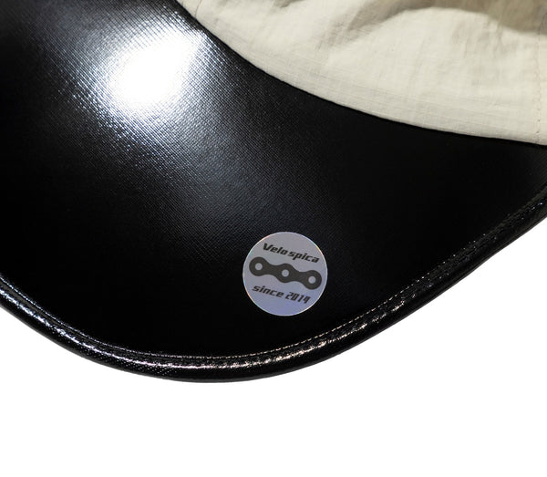 F.U.B Cap Midbill col.White / Black