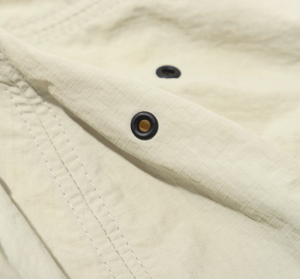 F.U.B Cap Midbill col.White / Black
