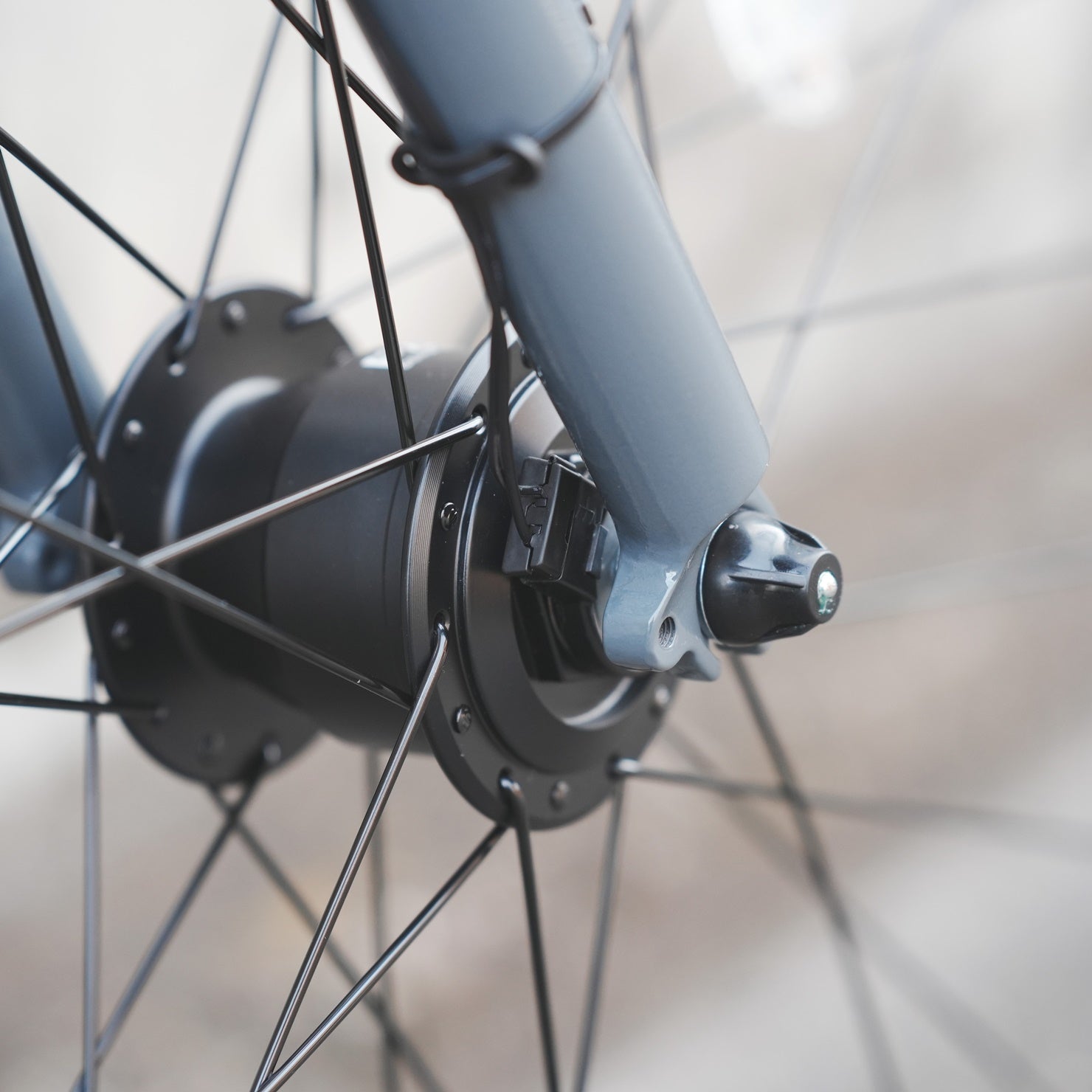 P&P COMPONENTS｜P&P COMPONENTS WH-A1800R-HD2｜充電不要の700C