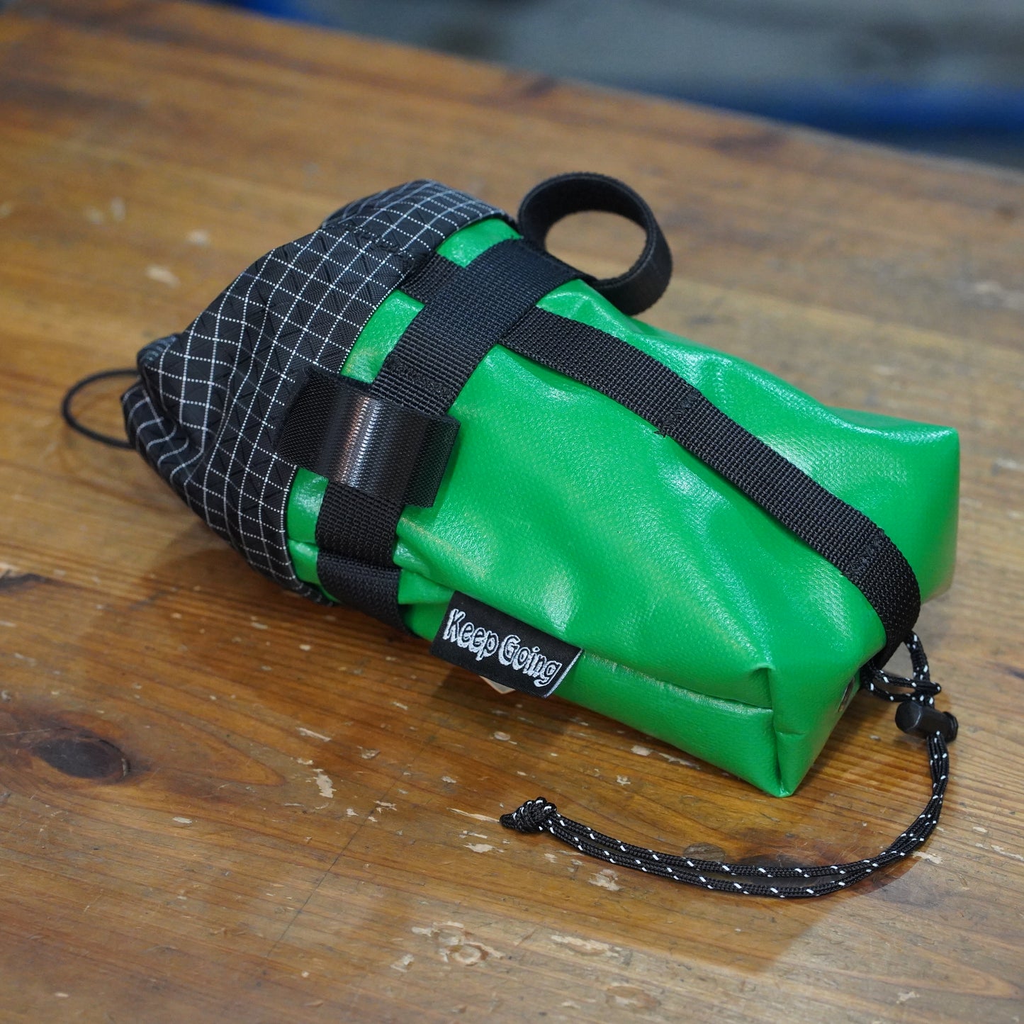 Feed Pouch Regular ステムポーチ 自転車バッグ ハンドメイド ハンドルバーバッグ ULバイクパッキング 自転車アクセサリー 日本製 バイクパッキングバッグ カラフル 自転車バッグ