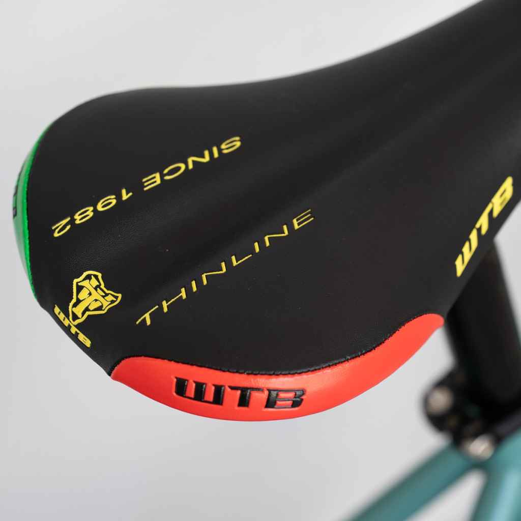 SILVERADO race saddle BL special (rasta)