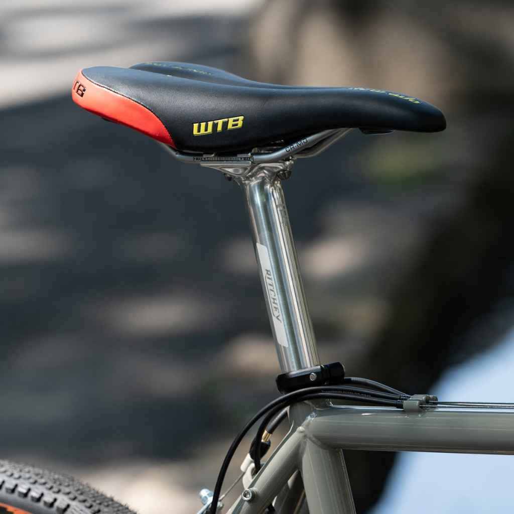 SILVERADO race saddle BL special (rasta)