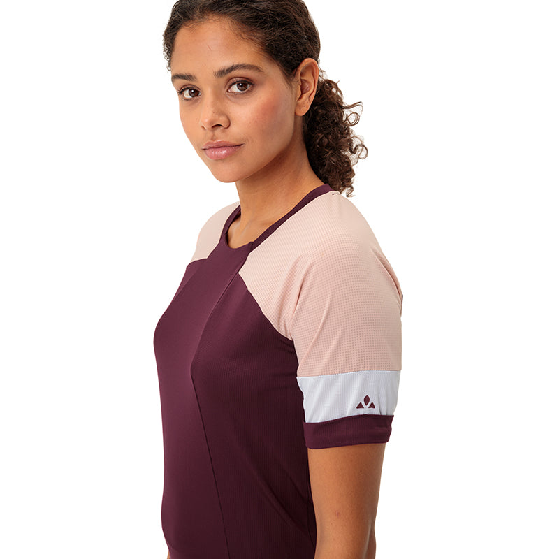 Women's Kuro Shirt