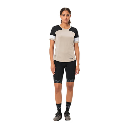 Women's Kuro Shirt