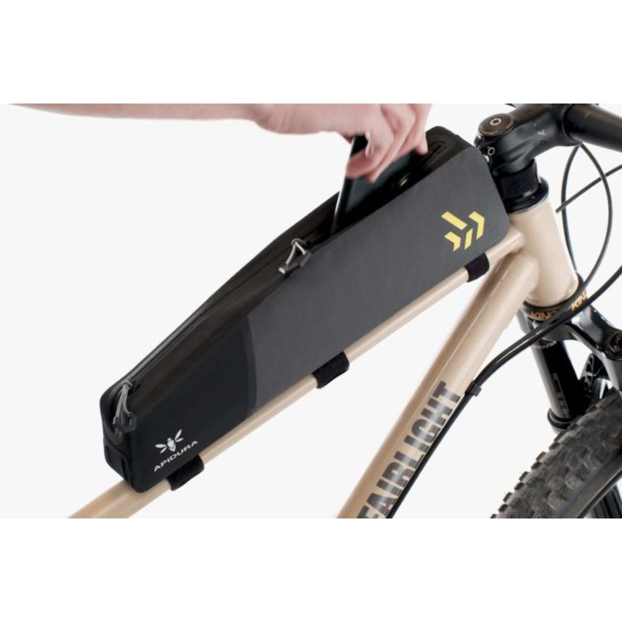 バックカントリー・ロングトップチューブパック アピデュラ BACKCOUNTRY LONG TOP TUBE PACK トップチューブバッグ