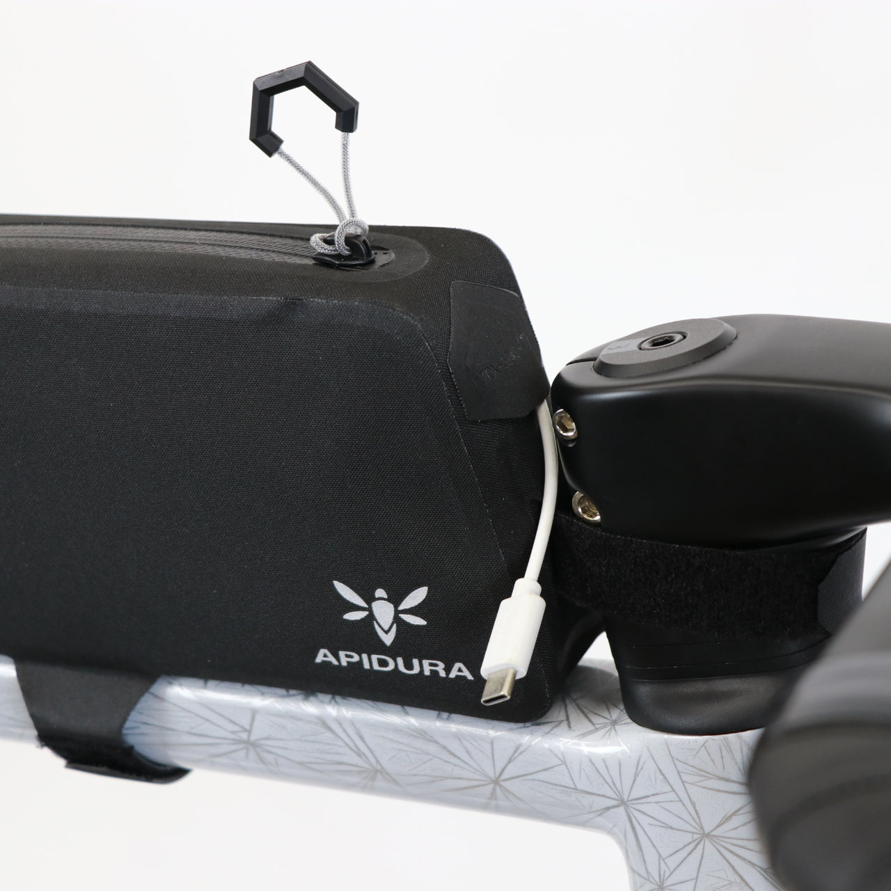 apidura レーシング トップチューブバック APIDURA｜レーシング・トップチューブパック・ボルトオン（1L） – 京都