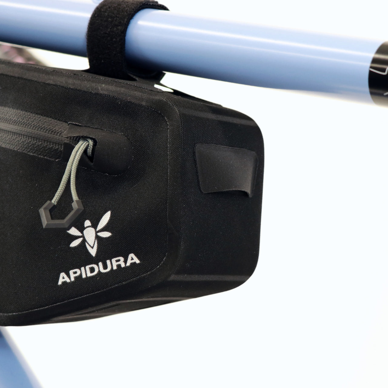 APIDURA フレームバッグ 1L BACKCOUNTRY アピデュラ フレームバッグ 1L【BACKCOUNTRY FRAME PACK 1L】｜APIDURA