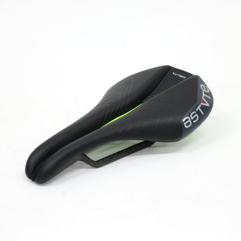 ASTVTE SEALITE-VT ライム トライアスロン用カーボンレールサドル 未使用中古