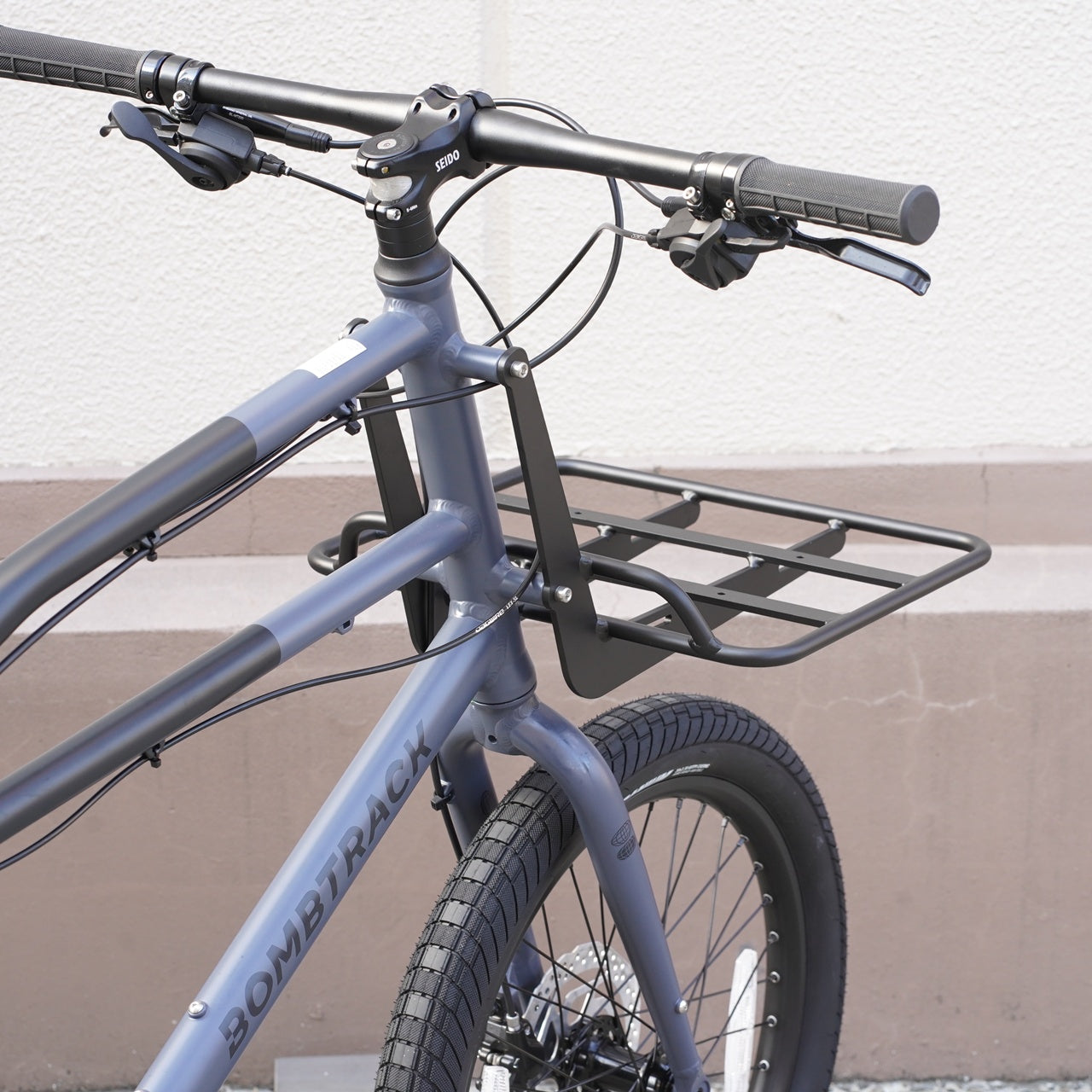 BOMBTRACK MUNROE CARGO（2026）｜30kg積んでも“普通に走れる”新世代