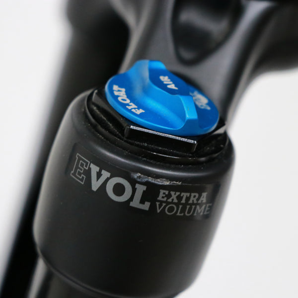 【在庫セール！】【中古】【2019年モデル】Exceed CF SL 8.0 Race Team