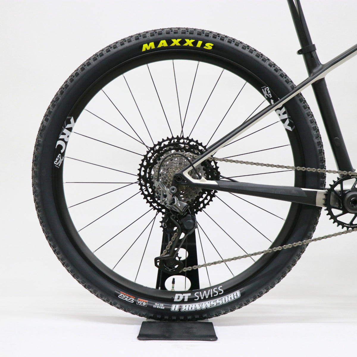 【在庫セール！】【中古】【2019年モデル】Exceed CF SL 8.0 Race Team